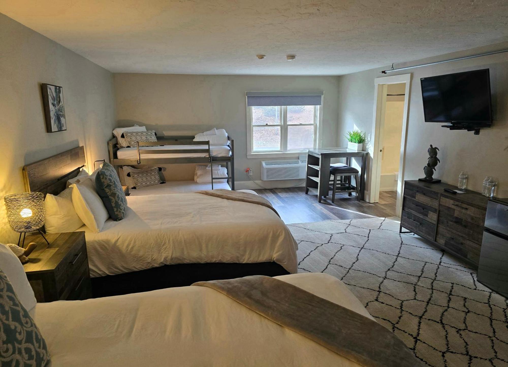 Gunstock Inn & Suites Gilford Eksteriør billede